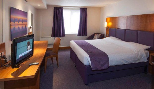 Premier Inn Chester Central - North Екстер'єр фото